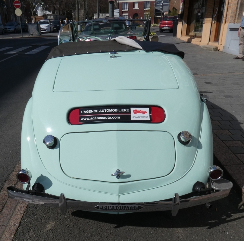 Renault Primaquatre — 4